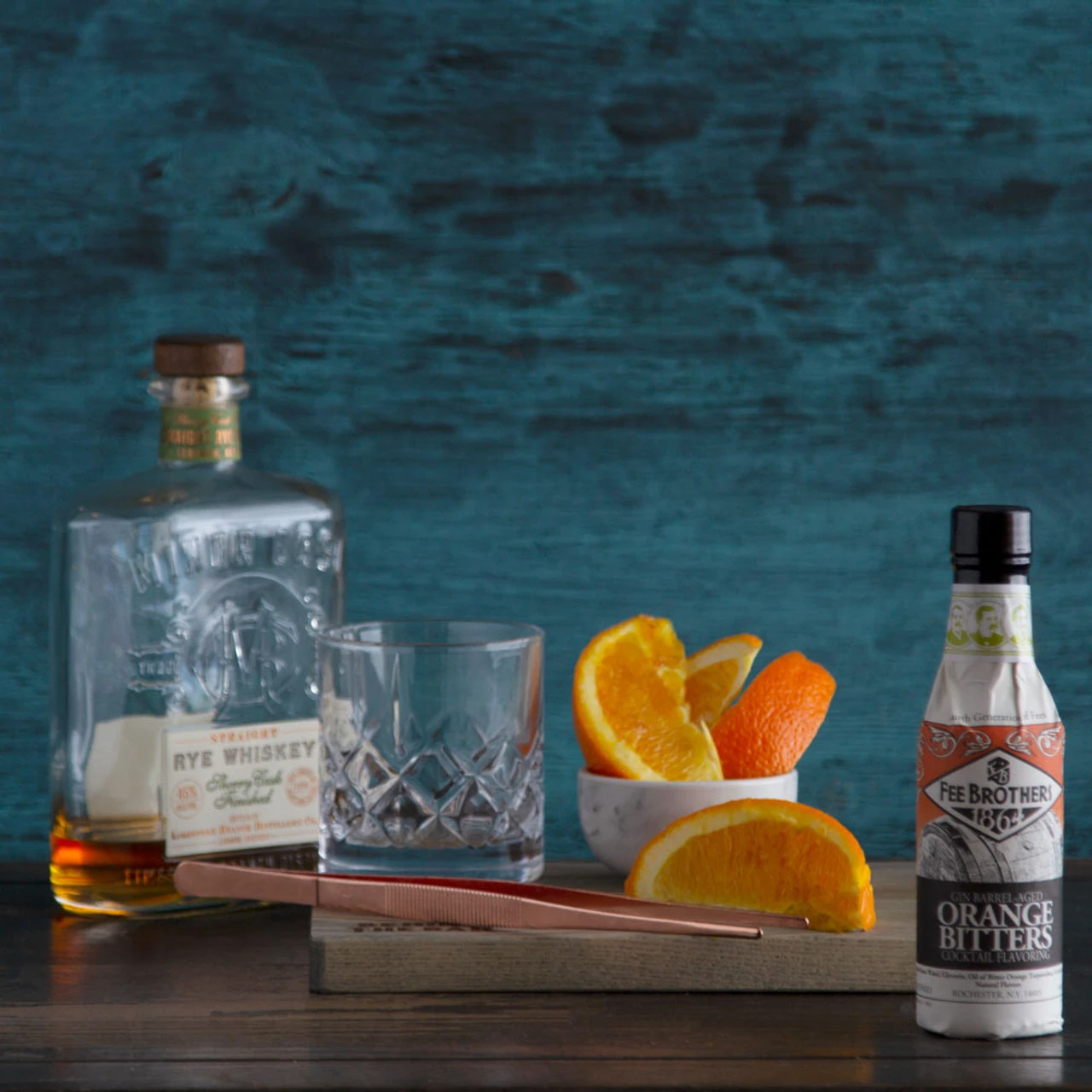 Fee Brothers Gin Barrel-Aged Orange Bitters - 5 Oz 5 Fee Brothers Gin Barrel-Aged Orange Bitters - 5 Oz - Image 3