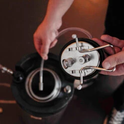 Keg Carbonation Lid W/ 0.5 Micron Diffusion Stone -Bar Essentials Shop keg lid nitro infusion 2 47167.1590768570