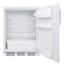 Summit Refrigerator - 5.5 Cu. Ft. - White -Bar Essentials Shop medium ff6 open 39580.1590770443